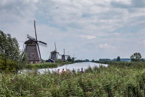 NETHERLANDS COUNTRYSIDE - 4 BEAUTIFUL PLACES TO VISIT - Bonjour Sunset