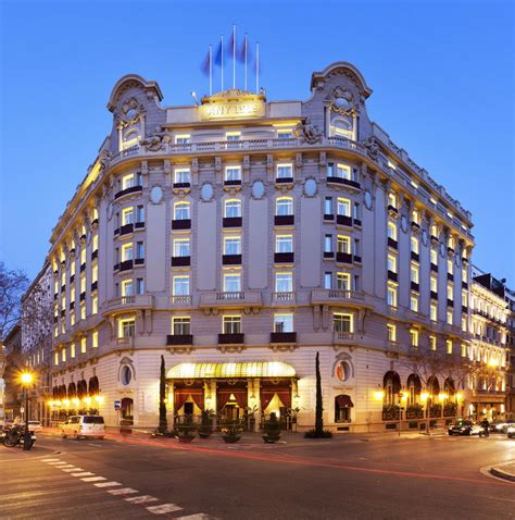 ca2L | Fachada Hotel Palace | Hoteles, Barcelona españa, España