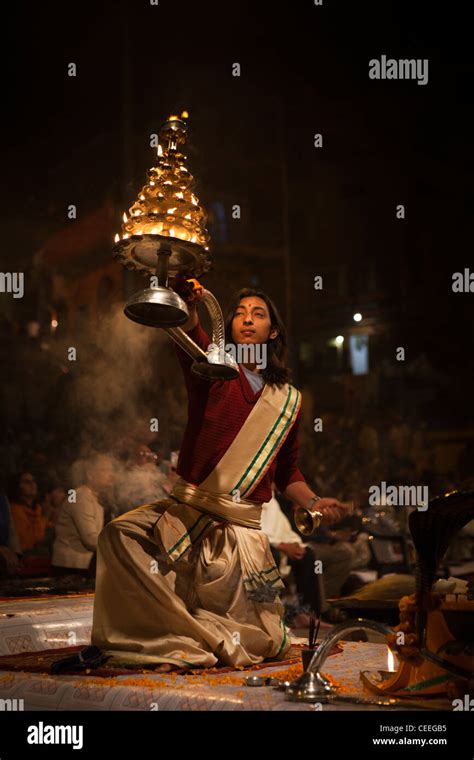 India, Uttar Pradesh, Varanasi, Dasaswamedh Ghat, Ganga Aarti vedic ...