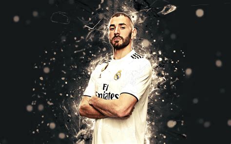 Karim Benzema 2021-2022 Top 42 Excellent Backgrounds