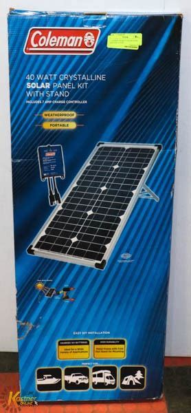 COLEMAN 40 WATT SOLAR PANEL KIT AND STAND