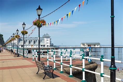 Visit Penarth in The Vale of Glamorgan