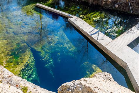 Discovering Jacob's Well: Texas' Underwater Wonder 💦