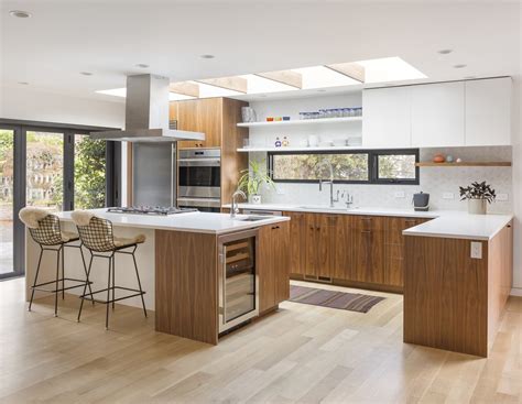 25 Memorable Midcentury Modern Kitchen Renovations - Dwell