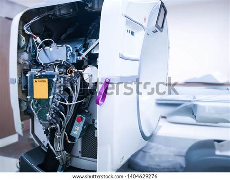 2,181 Scanner Maintenance Images, Stock Photos & Vectors | Shutterstock