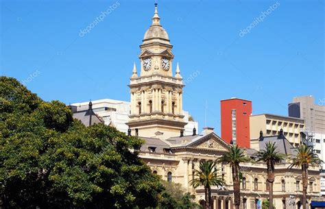 The Cape Town City Hall (Capetown, South Africa) Stock Photo by ©felker ...