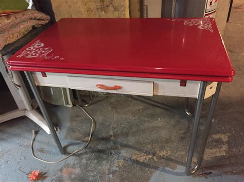 Vintage Metal Top Kitchen Table - Image to u