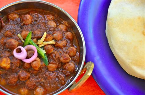 Punjabi Chhole - Bhature | Eat More Art