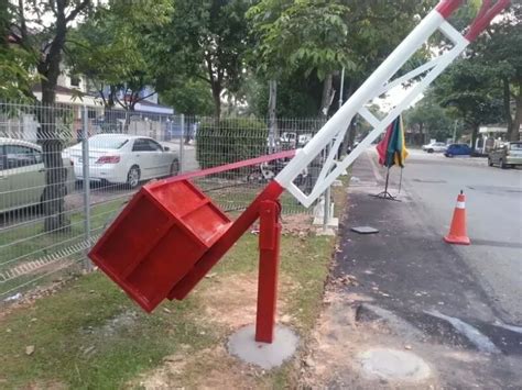 4.5 Meter Manual Boom Gate - Including Installation In Zimbabwe | classifieds.co.zw