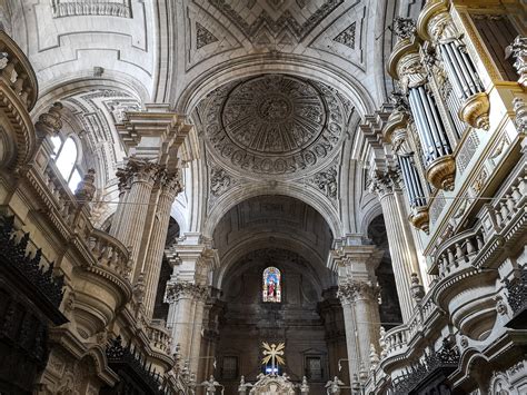 Jaén Cathedral | Tapas in the Sun