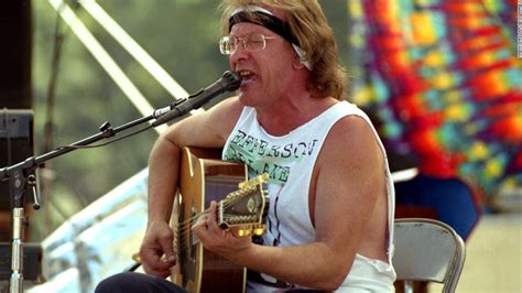 Paul Kantner, Jefferson Airplane founding member, dies - CNN