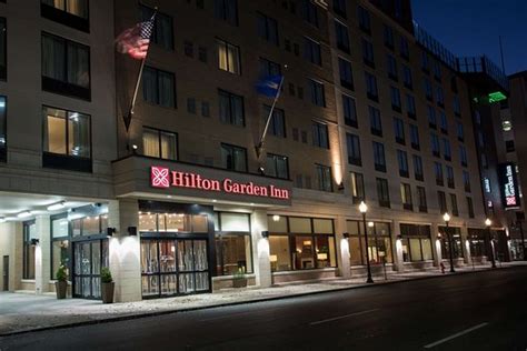 HILTON GARDEN INN LOUISVILLE DOWNTOWN $138 ($̶1̶8̶0̶) - Updated 2019 Prices & Hotel Reviews - KY ...