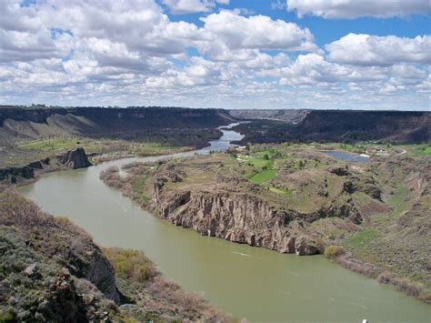 Snake River Canyon near Twin Falls, Idaho | Snake river canyon, Twin ...