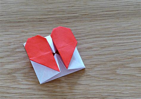 Origami heart box - Hello Deborah
