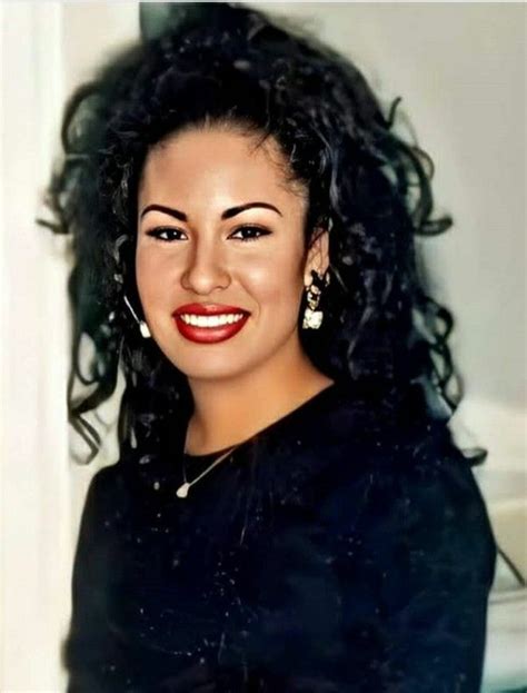 29+ selena quintanilla hairstyles - PerditaEneas