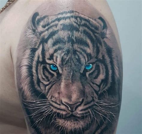 12+ Realistic Blue Eyes Tattoos - Tiger Tattoo Designs - PetPress