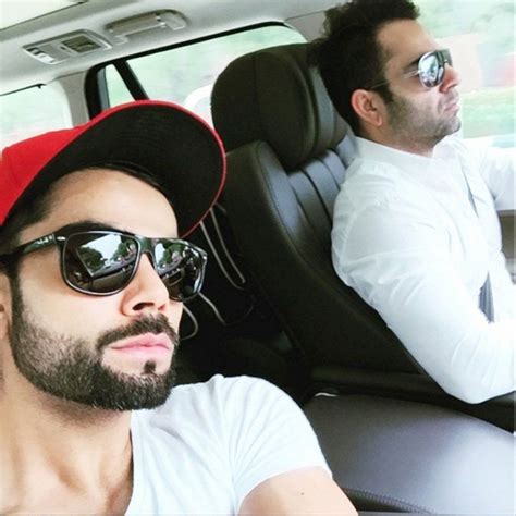 Virat Kohli shares shirtless picture, enters nerd mode