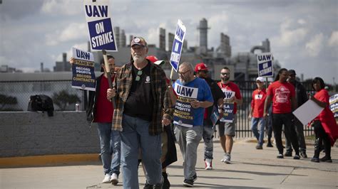 Photos: UAW members launch strike against GM, Ford and Stellantis