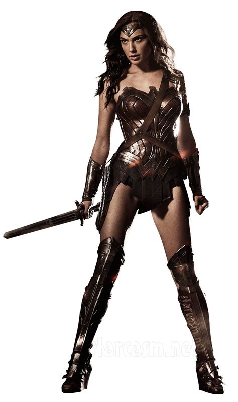 Gal Gadot Wonder Woman Costume Revealed