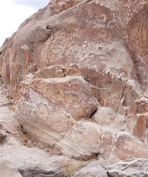 Kharosthi inscriptions on 'sacred rocks' in Hunza Valley : r/pakistan