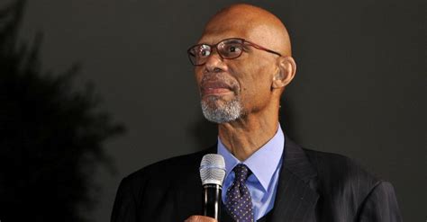 Did Kareem Abdul-Jabbar Criticize Will Smith for Slapping Chris Rock ...