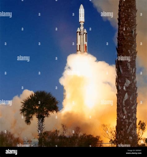 Titan rocket launch hi-res stock photography and images - Alamy