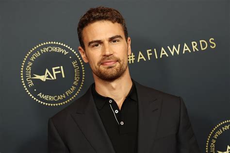 Theo James Was Made Fun of for Months After His 'Divergent' Love Scene With Shailene Woodley