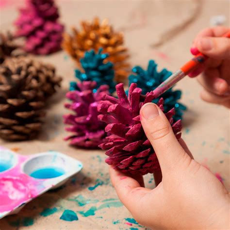 98 Easy Fall Crafts You Can Do Right Now | Pinecone crafts kids, Christmas crafts to make and ...