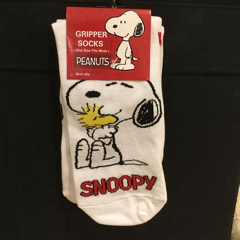 Snoopy and Woodstock Gripper Ankle Socks | thegifthouse