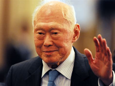 Singapore's first prime minister, Lee Kuan Yew, dies at 91