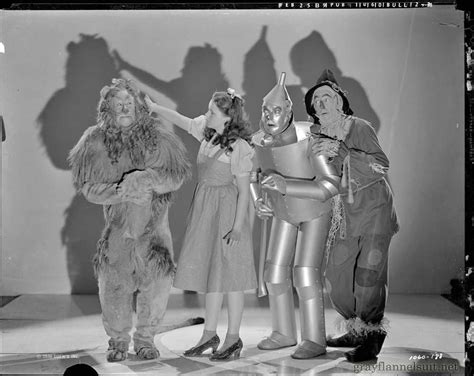 The Wizard of Oz Vintage Cast Photos (1939) – The Man in the Gray Flannel Suit