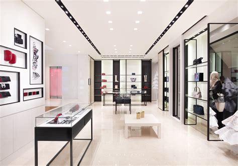 Chanel Store Interior | www.pixshark.com - Images Galleries With A Bite!