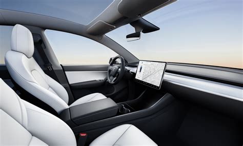 Model Y interior. Spot the difference : r/electricvehicles