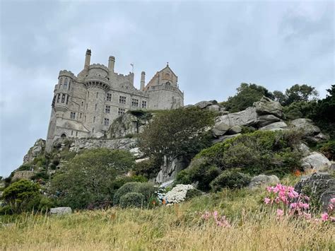 10 must see castles in Devon and Cornwall - Tin Box Traveller