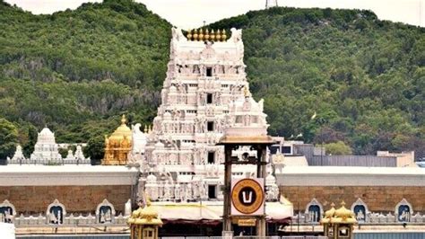 Tirupati Temple: திருப்பதியில் ஆன்லைன் டிக்கெட் வெளியீடு தேதி அறிவிப்பு!