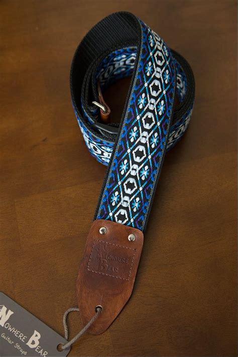 The 25+ best Acoustic guitar strap ideas on Pinterest