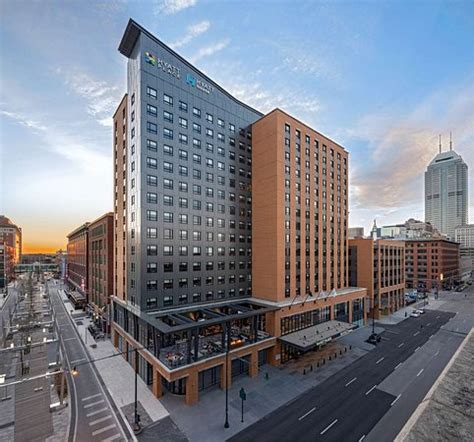 HYATT HOUSE INDIANAPOLIS DOWNTOWN $121 ($̶1̶6̶6̶) - Updated 2022 Prices ...