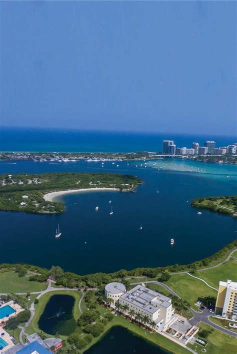 FIU Biscayne Bay Campus Quick View by FIU - Issuu