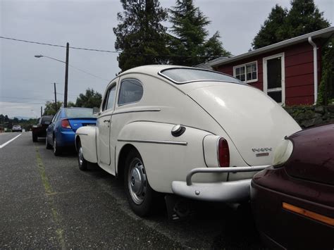 Seattle's Parked Cars: 1965 Volvo PV544