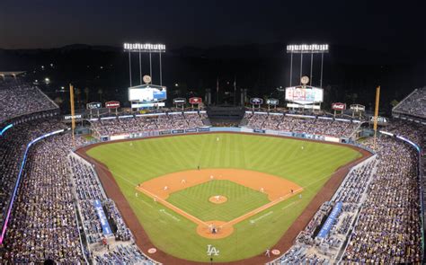 Dodgers Break Own Single-Game Attendance Record For 2022 MLB Season | Sports-Addict