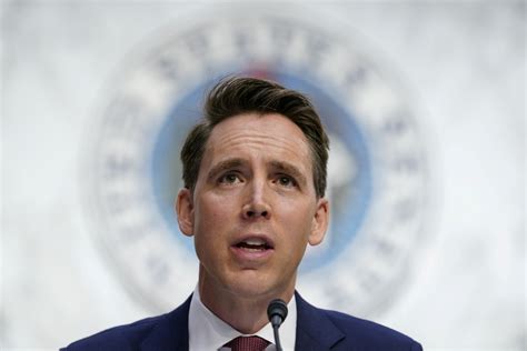 Will Josh Hawley Run for President in 2024? | Quorum Call