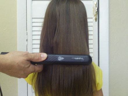 Hair straightening - Wikipedia