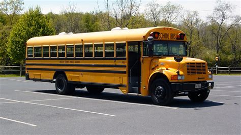 Augusta County school bus at Ridgeview Park [01] | Bus 145, … | Flickr