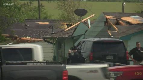 Possible tornado leaves trail of destruction in Franklin, Texas | kvue.com