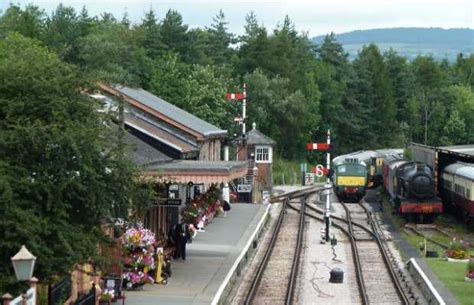 Buckfastleigh Railway Station à Buckfastleigh: 1 expériences et 2 photos