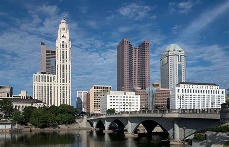 The top Free and Cheap things to do in Columbus | Ohio skyline ...