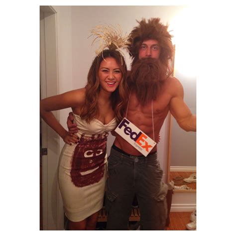 DIY Castaway Costume | Tom Hanks Wilson Halloween