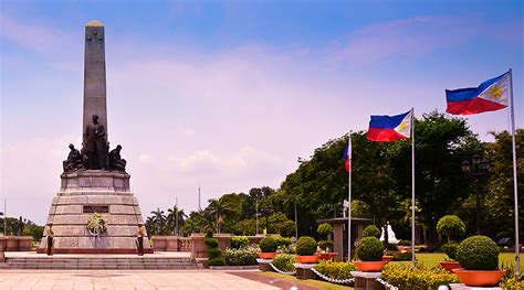 Rizal Park | Visit Philippines by Travelindex