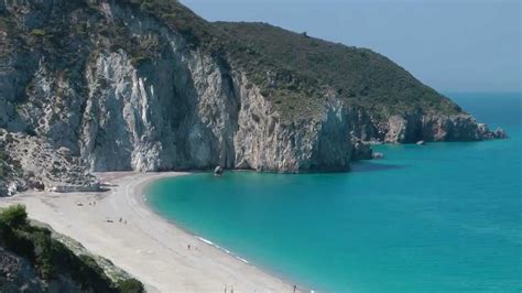 Lefkada - Milos beach - YouTube