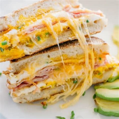 Breakfast Sandwich - One Pan Breakfast - Natasha's Kitchen.com